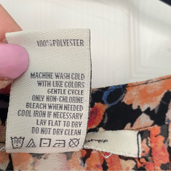 AMERICAN RAGS Womens Sheer Black & Floral Blouse Pleated Button Detail SZ L - Picture 4 of 8